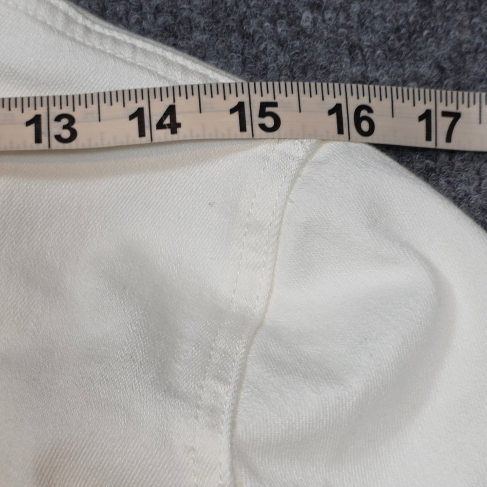 NWT Chico's 1 Medium White Mid-Length Denim Jacket Fray Hem Side Slits Shacket - Picture 9 of 16